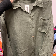 Hørskjorte med knapper og brystlomme khaki - brystmål 160cm by Krone 1